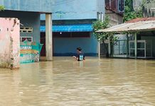 苏北多地发生洪水 数百户家庭受影响未来一周仍有暴雨